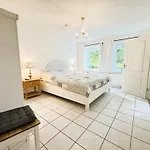 Krischan - Ruhige Mit Garten, Nur 5 Km Zum Appartement Grundhof