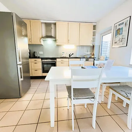 Апартаменты Krischan - Ruhige Mit Garten, Nur 5 Km Zum Grundhof