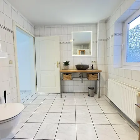 Krischan - Ruhige Mit Garten, Nur 5 Km Zum *